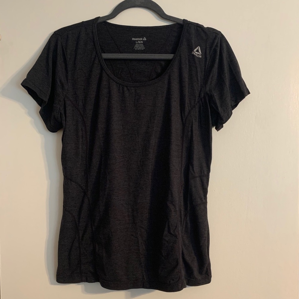 Reebok Workout Top - Picture 1 of 3